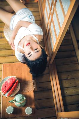 张柏芝门户大开照