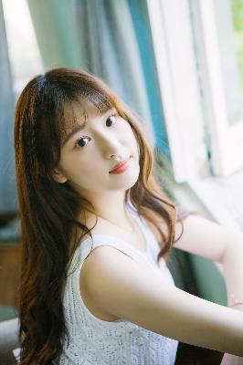 兄妹在客厅当父母电视剧免费观看